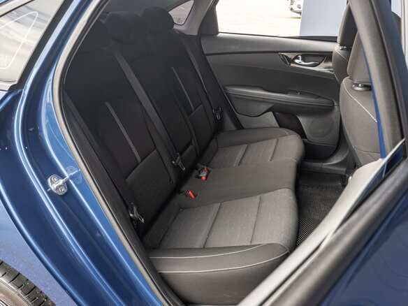 2020 Kia Cerato IV, синий, 2299000 рублей - вид 6