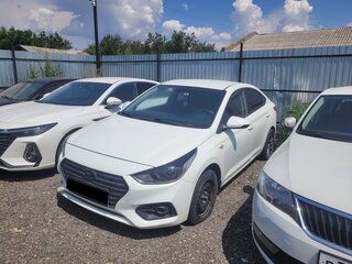 2017 Hyundai Solaris II, белый, 603000 рублей, вид 1