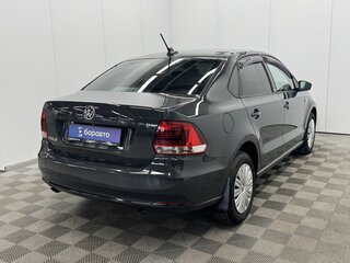 2017 Volkswagen Polo V Рестайлинг, серый, 1099000 рублей, вид 5