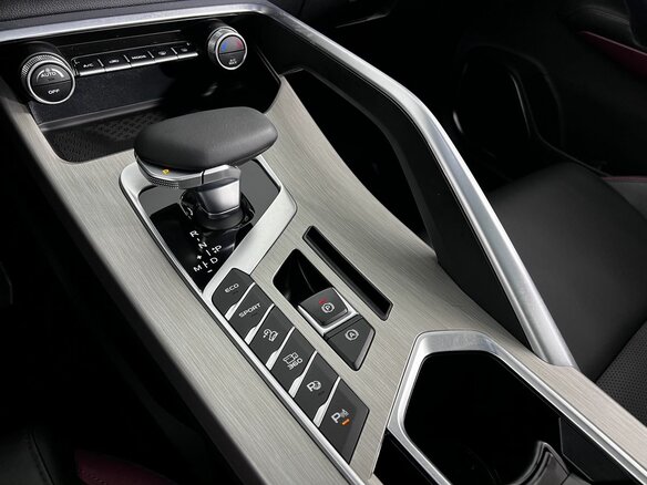2023 Geely Coolray I, серый, 1950000 рублей - вид 15