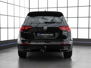 2019 Volkswagen Tiguan II, чёрный, 3090000 рублей, вид 5