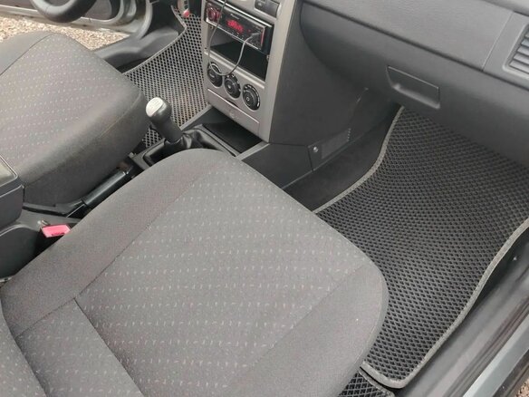 2011 Lada (ВАЗ) Priora I, серый, 490000 рублей - вид 4