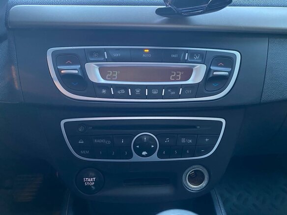 2012 Renault Fluence I, белый - вид 13