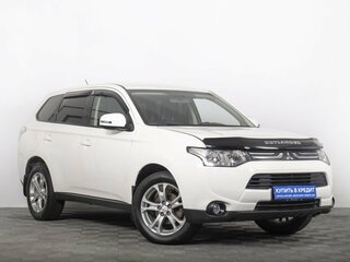 2013 Mitsubishi Outlander III, белый, 1499000 рублей, вид 1