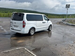 2008 Hyundai Grand Starex I, белый, 1500000 рублей, вид 4