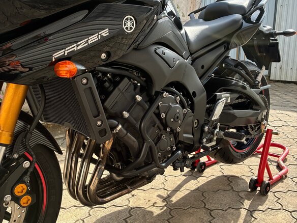 2010 Yamaha FZ8, чёрный, 580000 рублей - вид 13