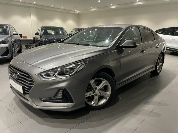 2018 Hyundai Sonata VII (LF) Рестайлинг, серый, 1800000 рублей