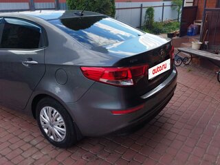 2016 Kia Rio III Рестайлинг, серый, 800000 рублей, вид 4