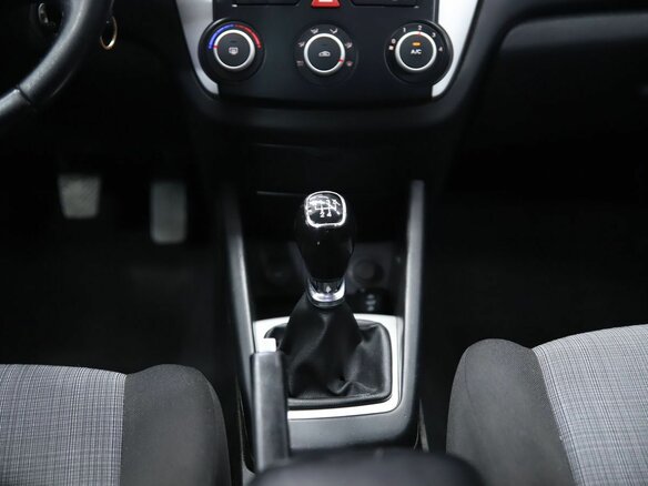 2010 Kia Ceed I Рестайлинг, серебристый - вид 14