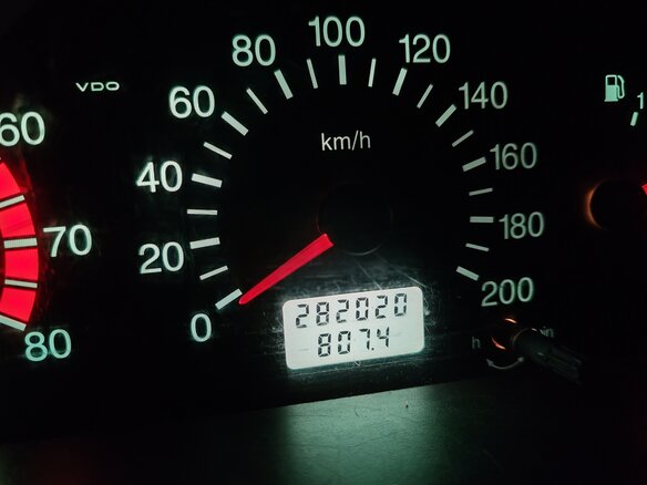 2004 Lada (ВАЗ) 2115, серебристый, 90000 рублей - вид 14