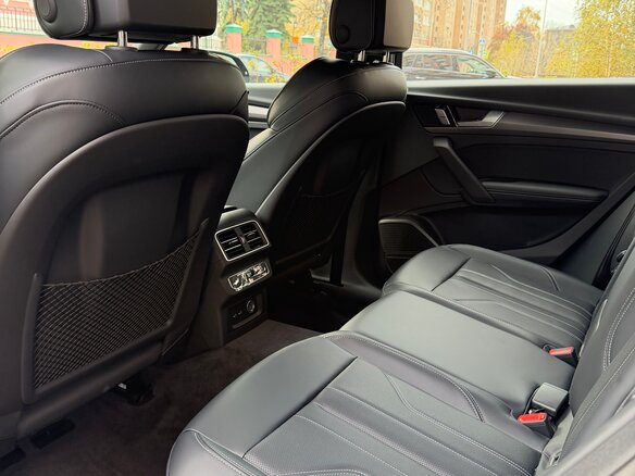 2025 Audi Q5 L 45 TFSI II (FY) Рестайлинг, серый, 5650000 рублей - вид 21