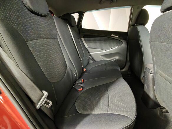 2011 Hyundai Solaris I, красный, 569000 рублей - вид 13