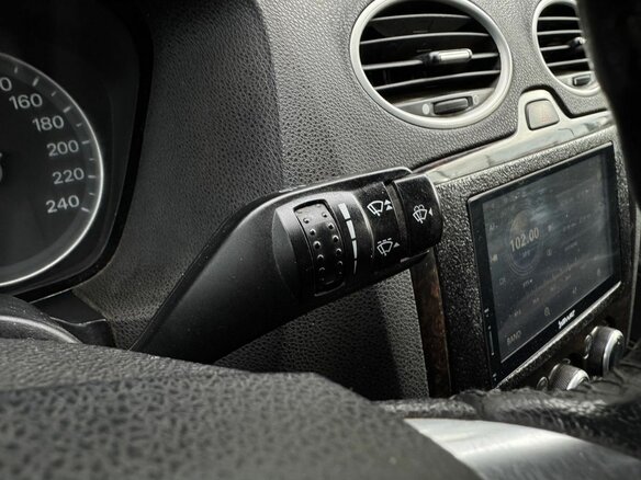 2006 Ford Focus II, белый, 320000 рублей - вид 12