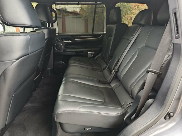 2019 Lexus LX 450d III Рестайлинг 2, серый, 7974000 рублей - вид 19