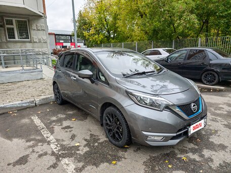 2019 Nissan Note e-Power II Рестайлинг, серый, 1199900 рублей, вид 3