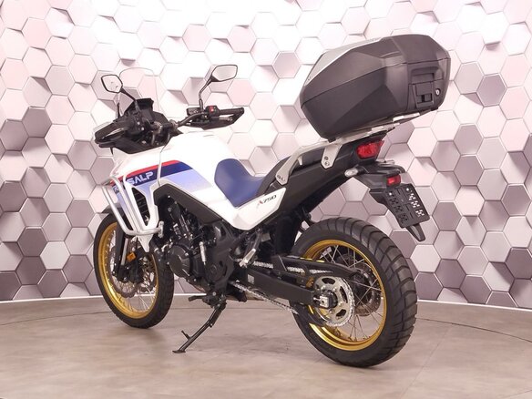 2023 Honda XL750 Transalp, белый, 1199000 рублей - вид 7