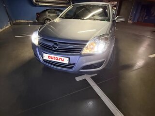 2011 Opel Astra H Рестайлинг, серебристый, 420000 рублей, вид 4