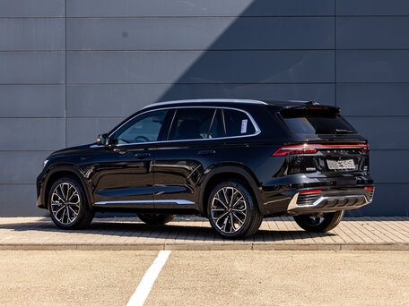 2025 Geely Monjaro I Рестайлинг, чёрный, 2995000 рублей, вид 4