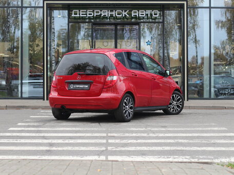 2008 Mercedes-Benz A-Класс 170 II (W169) Рестайлинг, красный, 630000 рублей, вид 3