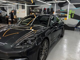 2020 Porsche Panamera 4 II, серый, 7150000 рублей, вид 1