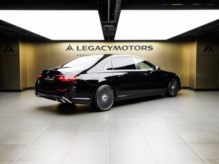 2026 Mercedes-Benz Maybach S-Класс 580 II (Z223) Рестайлинг, чёрный, 38670000 рублей, вид 3