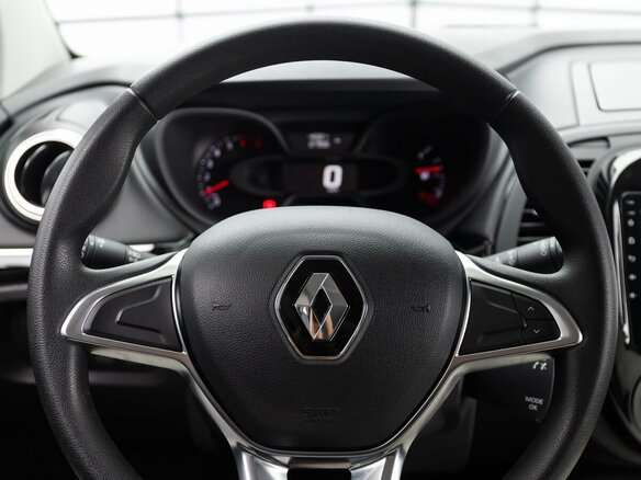 2021 Renault Kaptur I Рестайлинг, белый, 1690000 рублей - вид 18