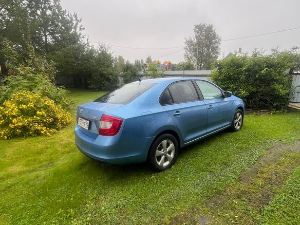 2014 Skoda Rapid I, синий - вид 1