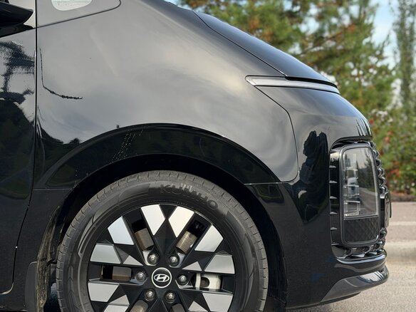 2025 Hyundai Staria I, чёрный, 7900000 рублей - вид 32