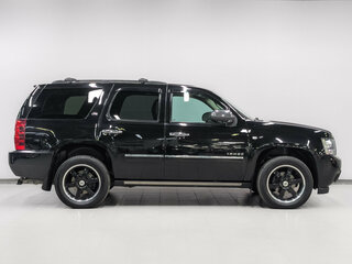 2013 Chevrolet Tahoe 6AT III, чёрный, 2950000 рублей, вид 4