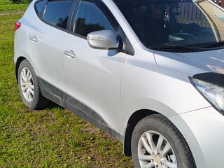 2010 Hyundai ix35 I, серебристый, 1400000 рублей, вид 3