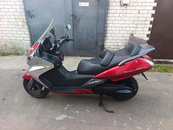 2005 Honda Silver Wing 400, красный, 300000 рублей - вид 12