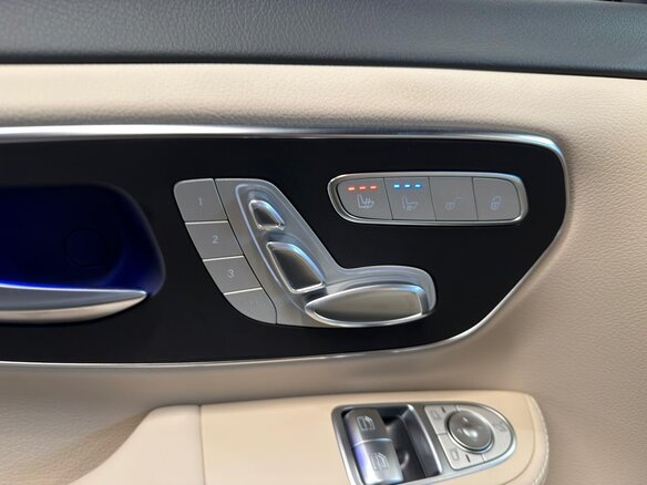 2026 Mercedes-Benz V-Класс Extra Long 300 d экстра длинный III (W447) Рестайлинг 2, чёрный, 14500000 рублей - вид 18