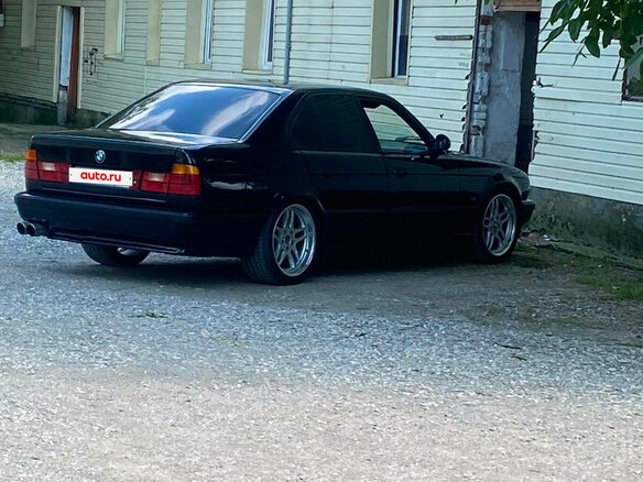 1992 BMW 5 серии 520i III (E34), зелёный, 700000 рублей - вид 3