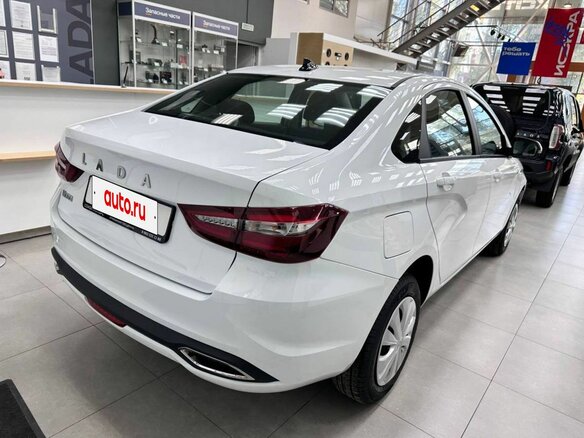 2026 Lada (ВАЗ) Vesta I Рестайлинг (NG), белый, 1685000 рублей - вид 3