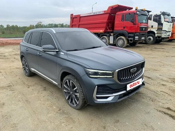 2024 Geely Monjaro I, серый, 3300000 рублей - вид 2