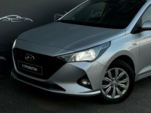 2022 Hyundai Solaris II Рестайлинг, серый, 1626700 рублей - вид 19