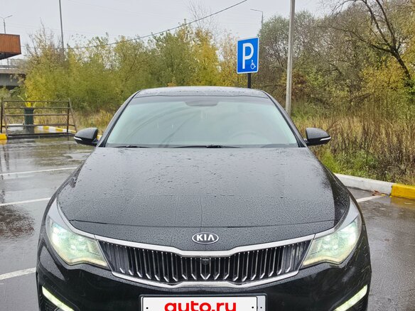 2019 Kia Optima IV Рестайлинг, красный, 1690000 рублей