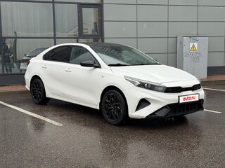2022 Kia Cerato IV Рестайлинг, белый, 2250000 рублей, вид 1