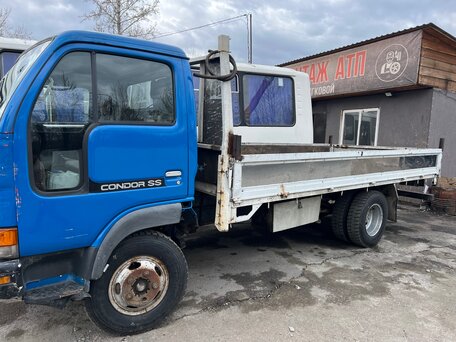 1994 Nissan Diesel Condor, синий, 1150000 рублей, вид 1