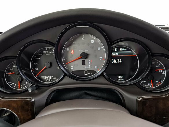 2011 Porsche Panamera 4S I, белый, 5200000 рублей - вид 15