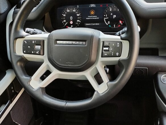 2022 Land Rover Defender 110 II, серый, 8999000 рублей - вид 16