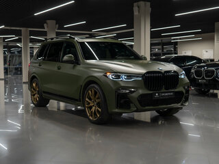 2020 BMW X7 40i I (G07), зелёный, 7500000 рублей, вид 2