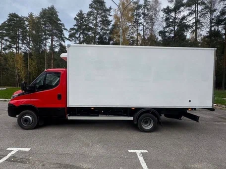2019 Iveco Daily, красный, 3500000 рублей, вид 5