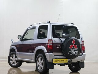 2009 Mitsubishi Pajero Mini II, серый, 649000 рублей, вид 4