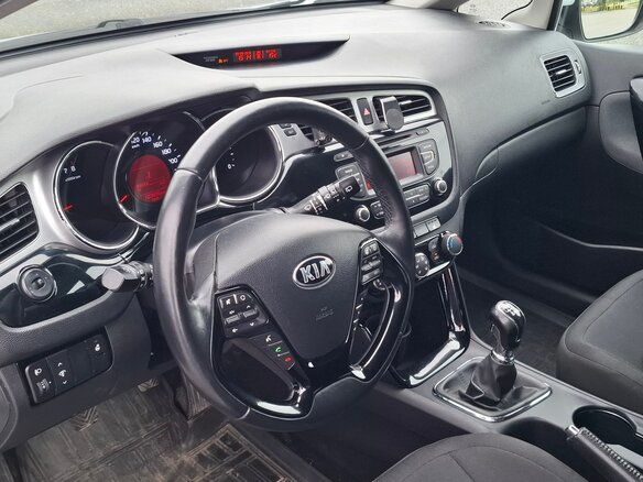 2013 Kia Ceed II, белый, 1000000 рублей - вид 5