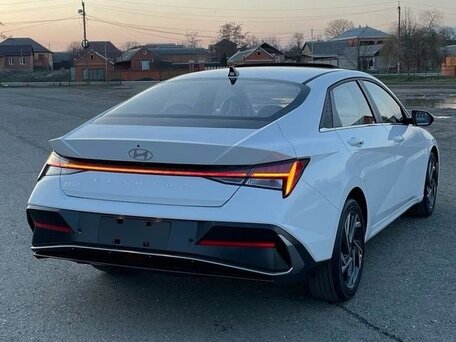 2026 Hyundai Elantra VII (CN7) Рестайлинг, белый, 2150000 рублей, вид 3