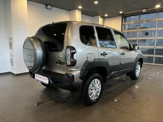 2022 Lada (ВАЗ) Niva Travel I, серый, 1175000 рублей, вид 3