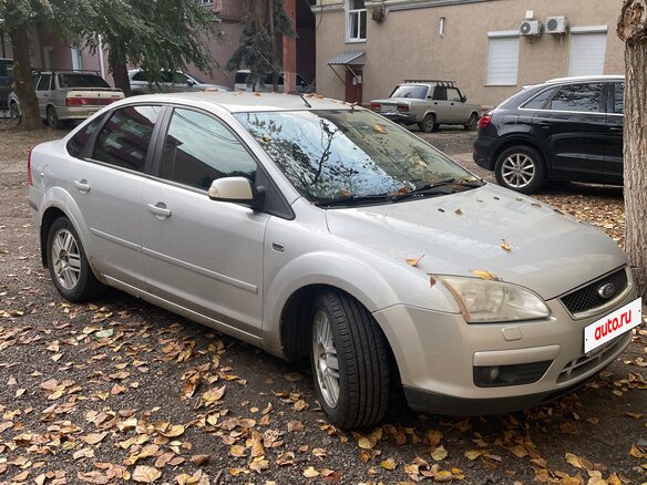 2007 Ford Focus II Рестайлинг, серебристый, 350000 рублей - вид 3