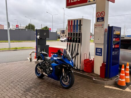2022 Suzuki GSX-S 1000 GT, синий, 1350000 рублей, вид 2