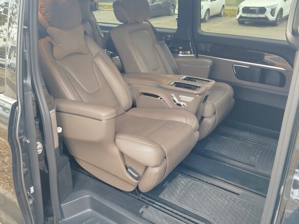2023 Mercedes-Benz V-Класс Extra Long 300 d экстра длинный III (W447) Рестайлинг, чёрный, 9500000 рублей - вид 8